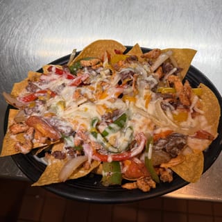Fajitas Mixtas Nachos